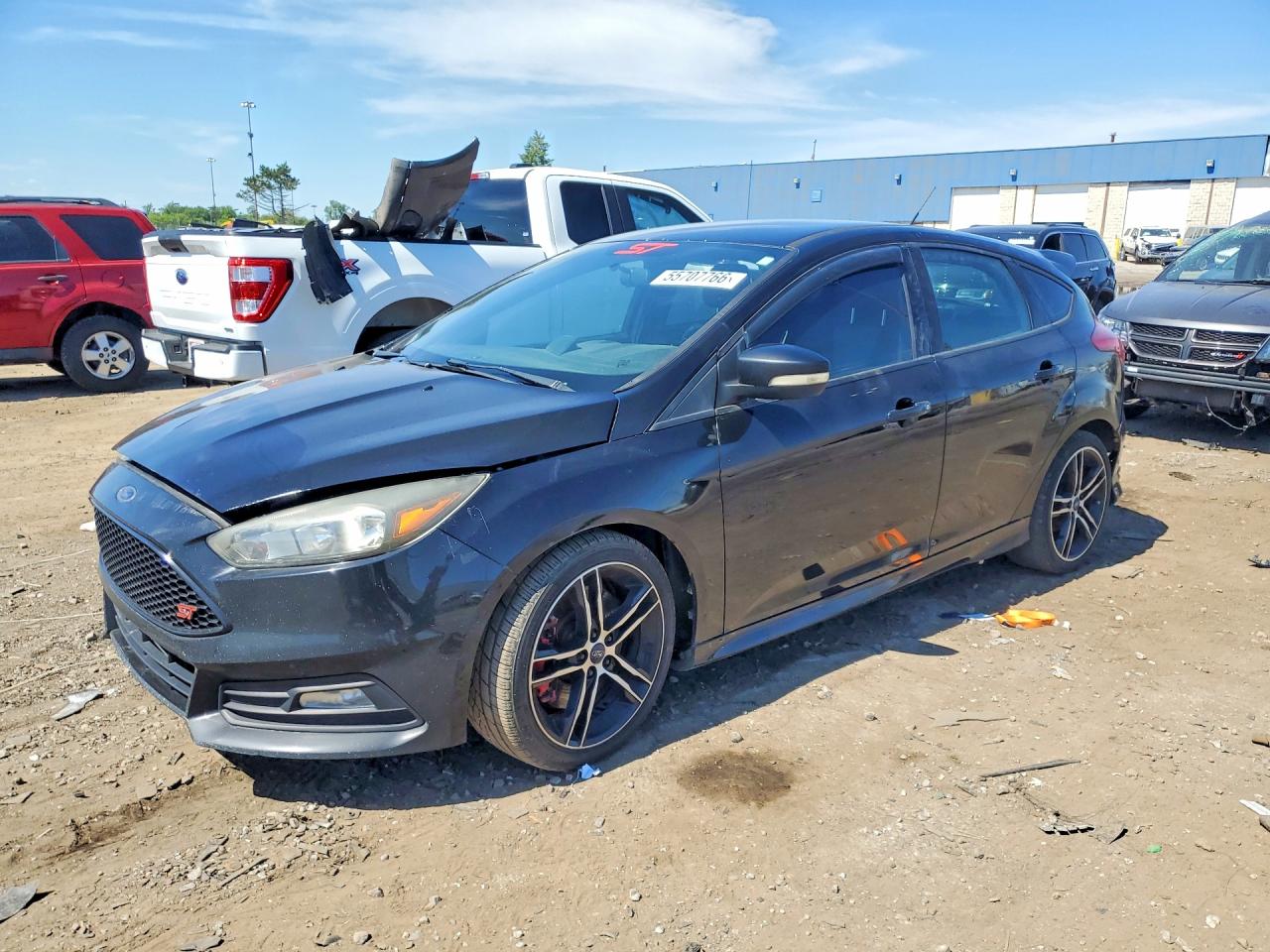 Salvage Ford Focus Image