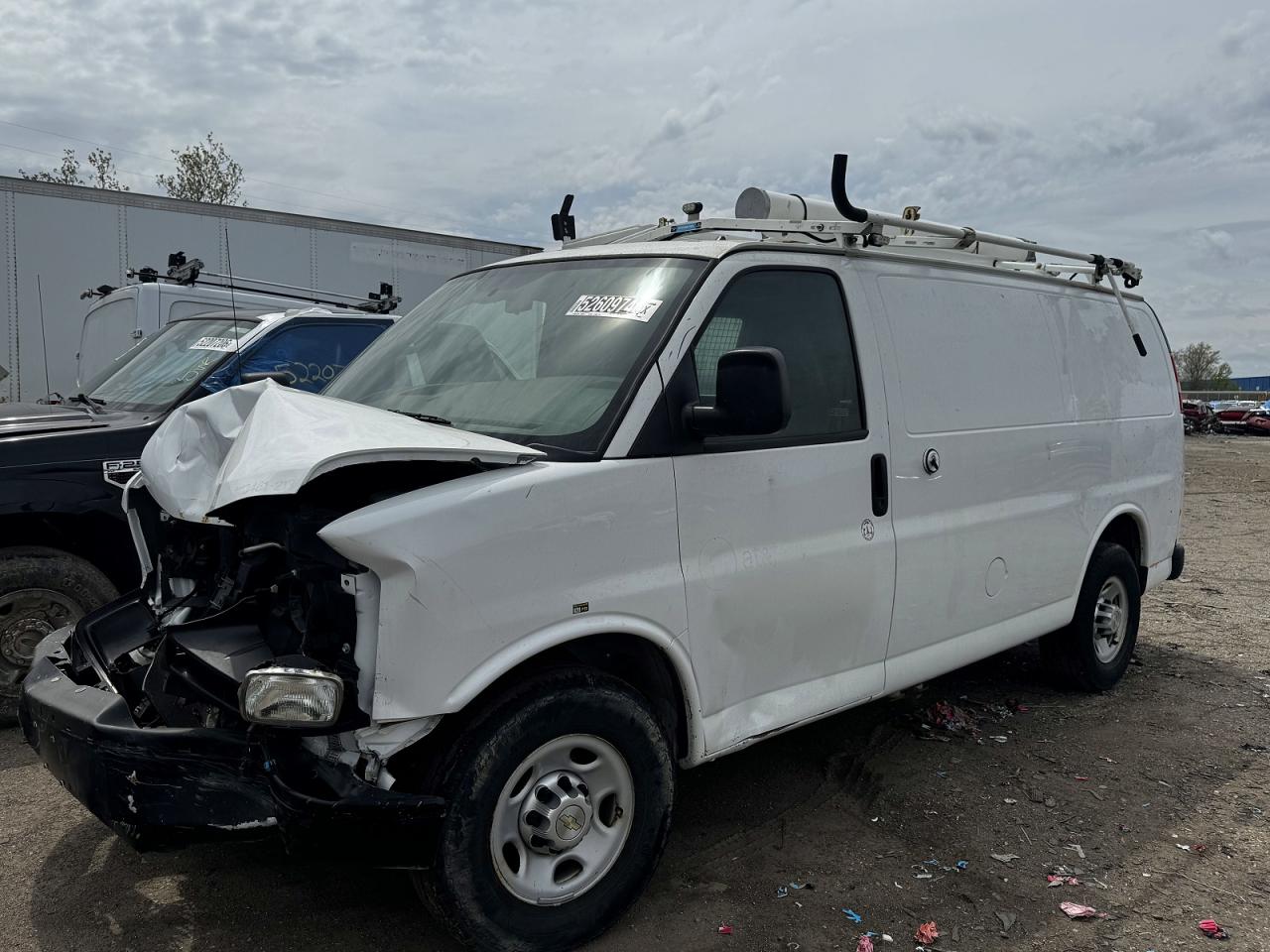 Salvage Chevrolet Express Image