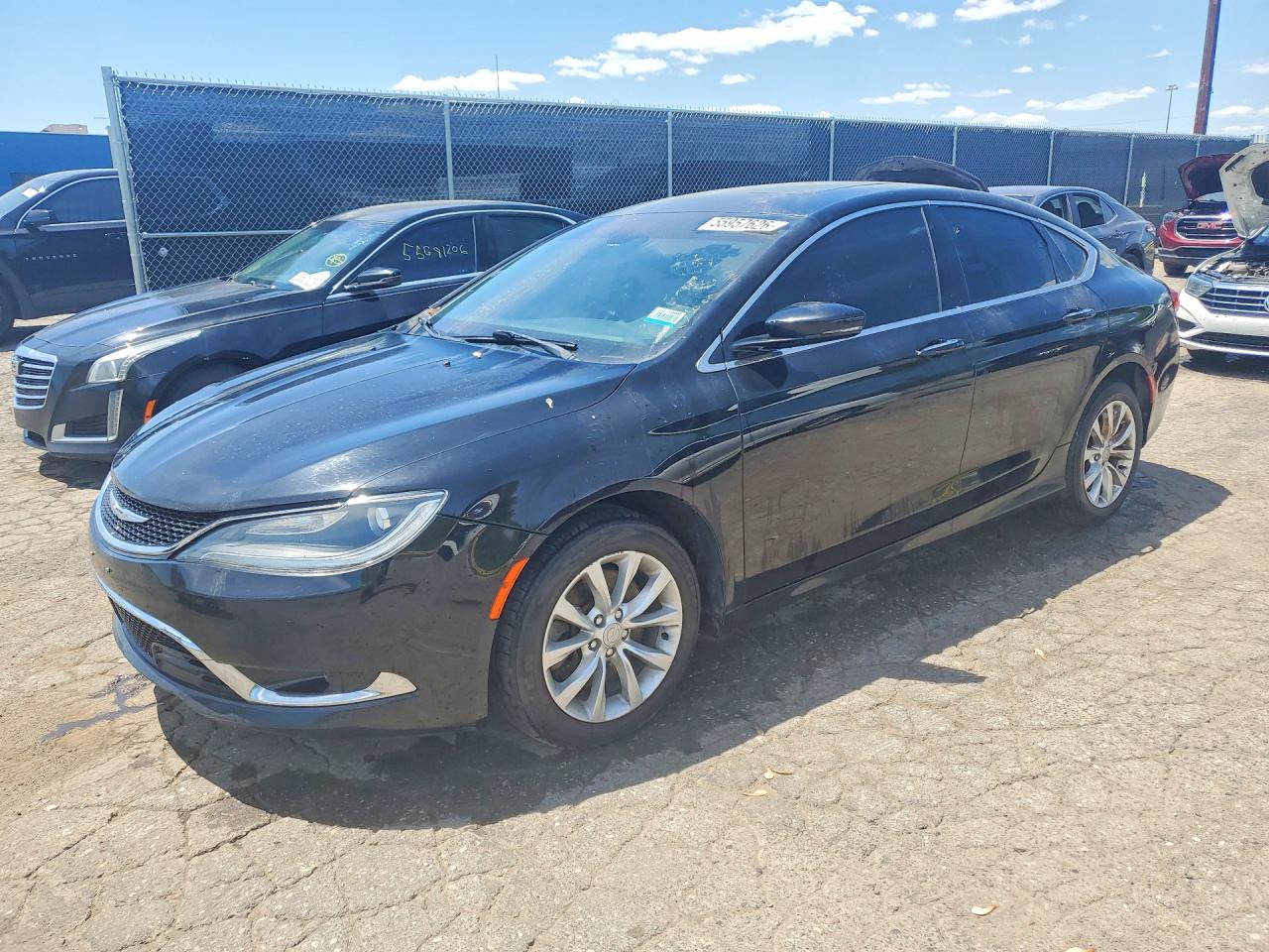 Salvage Chrysler 200 Image