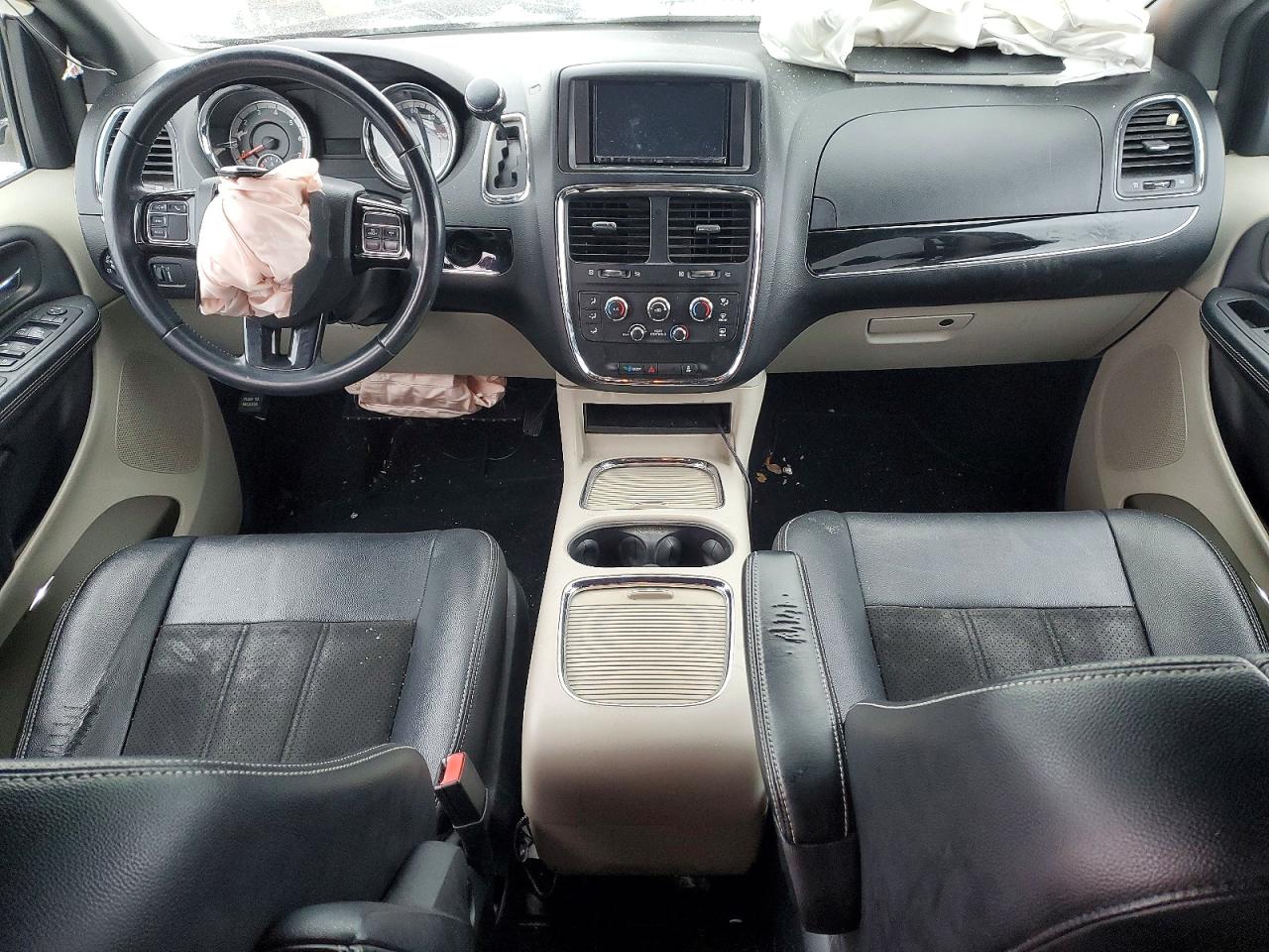 Dodge Caravan Sxt