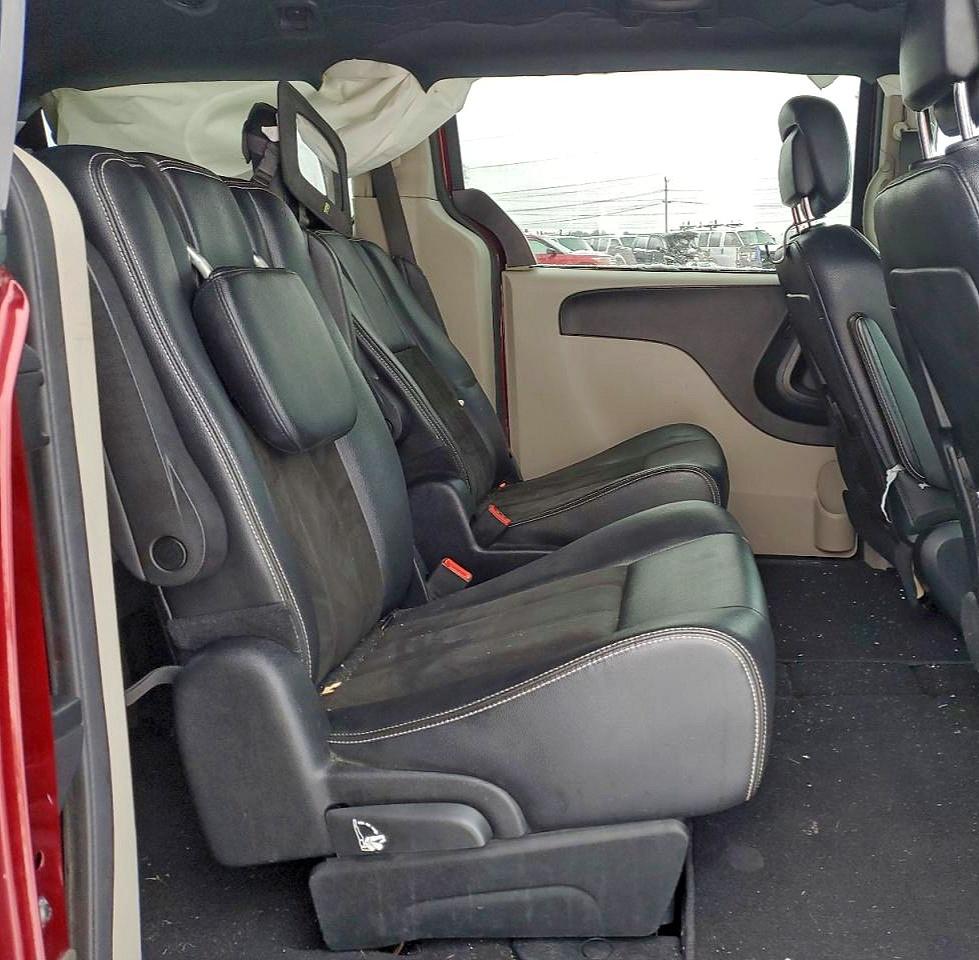 Dodge Caravan Sxt