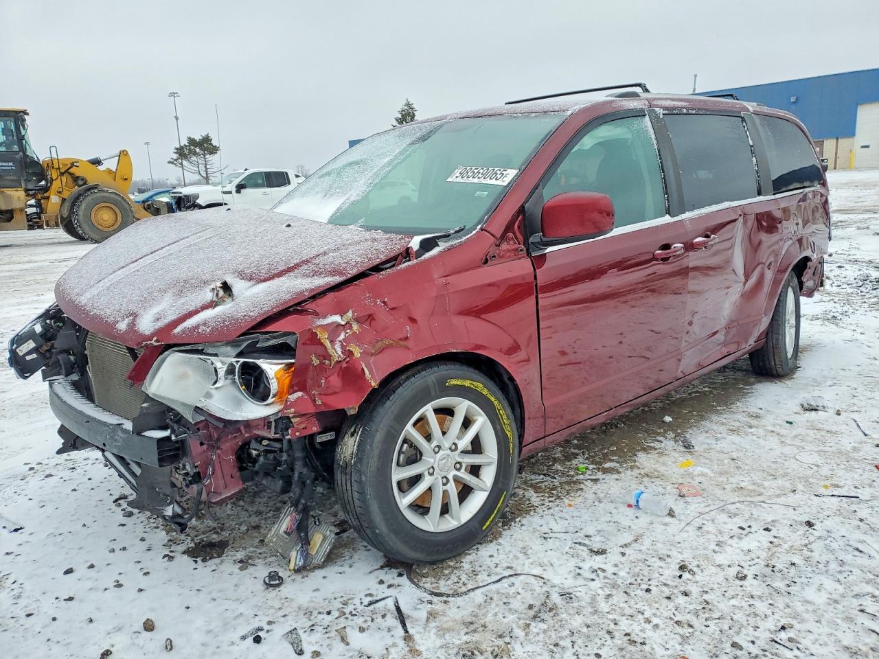 Salvage Dodge Caravan Image