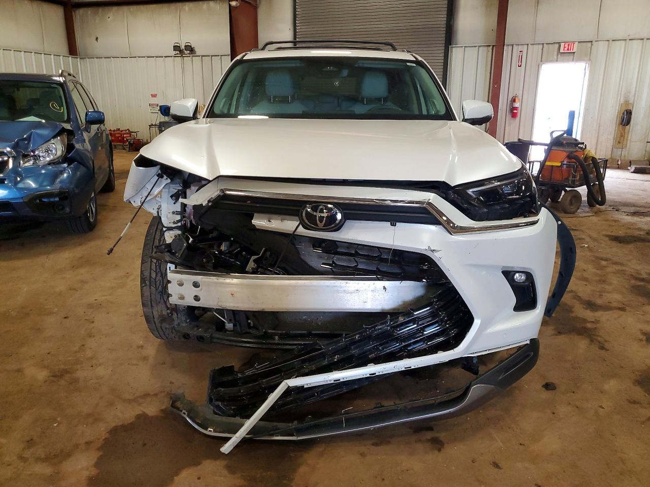 Toyota Grand Highlander Limited