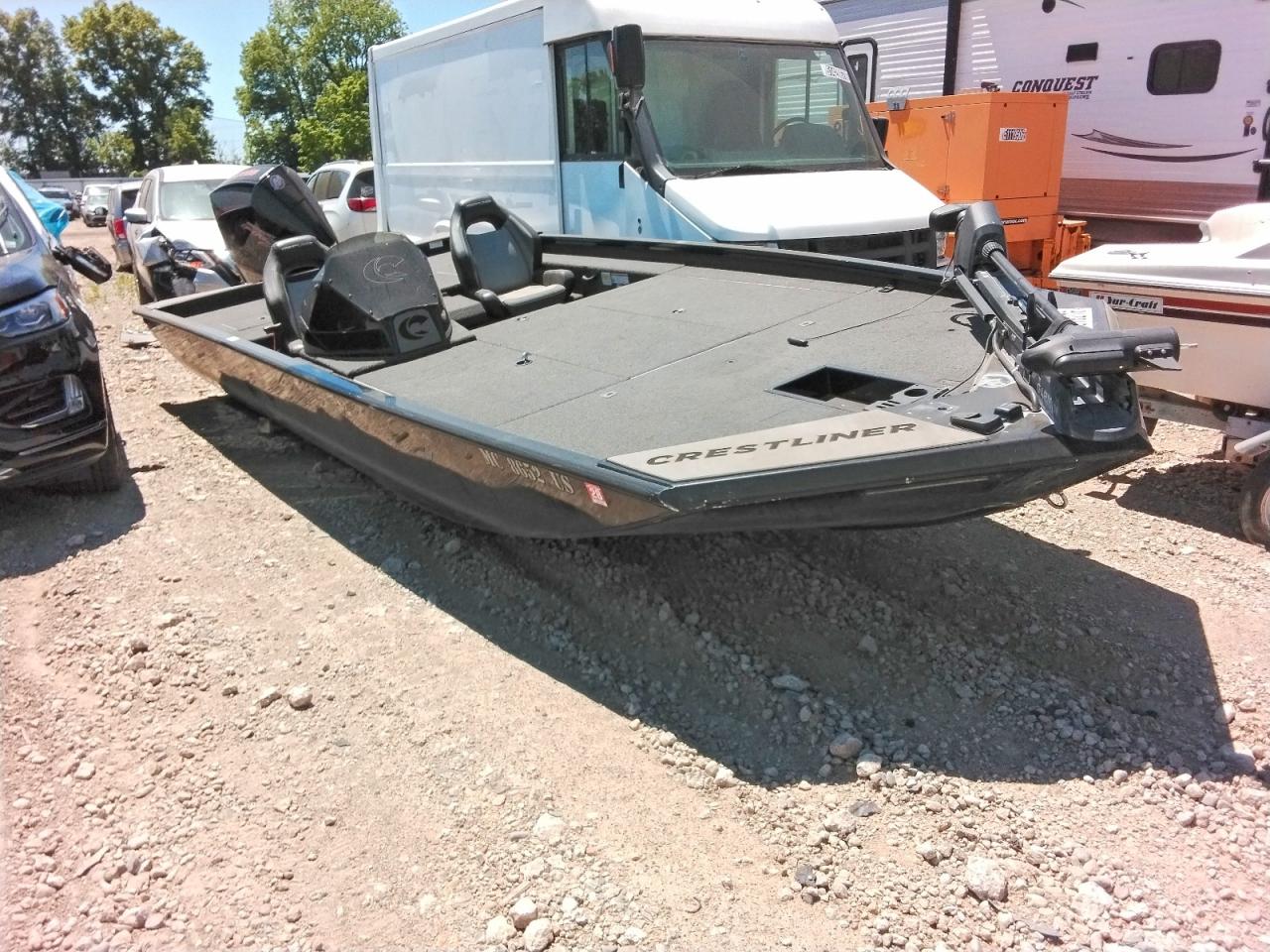 Salvage Crestliner Crestliner Image