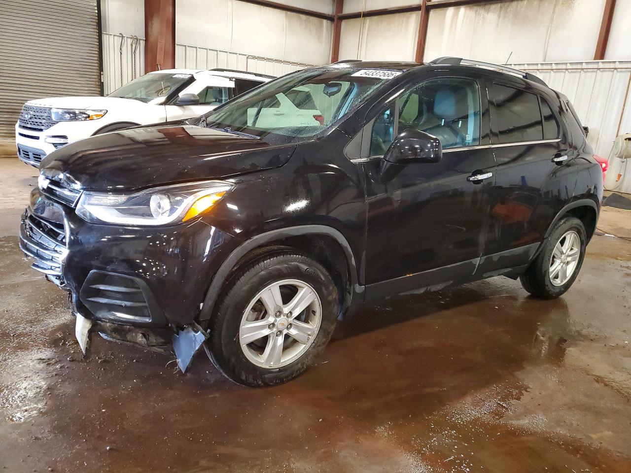 Salvage Chevrolet Trax Image