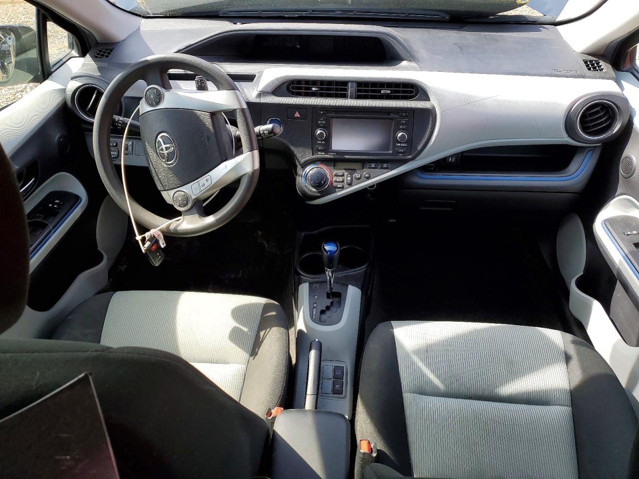 Toyota Prius Three