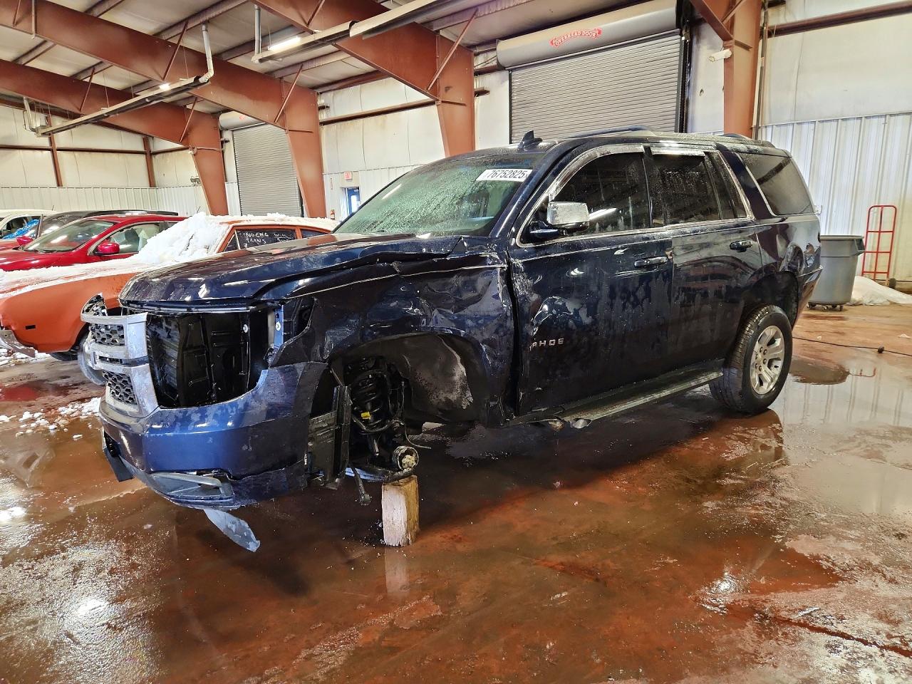 Salvage Chevrolet Tahoe Image