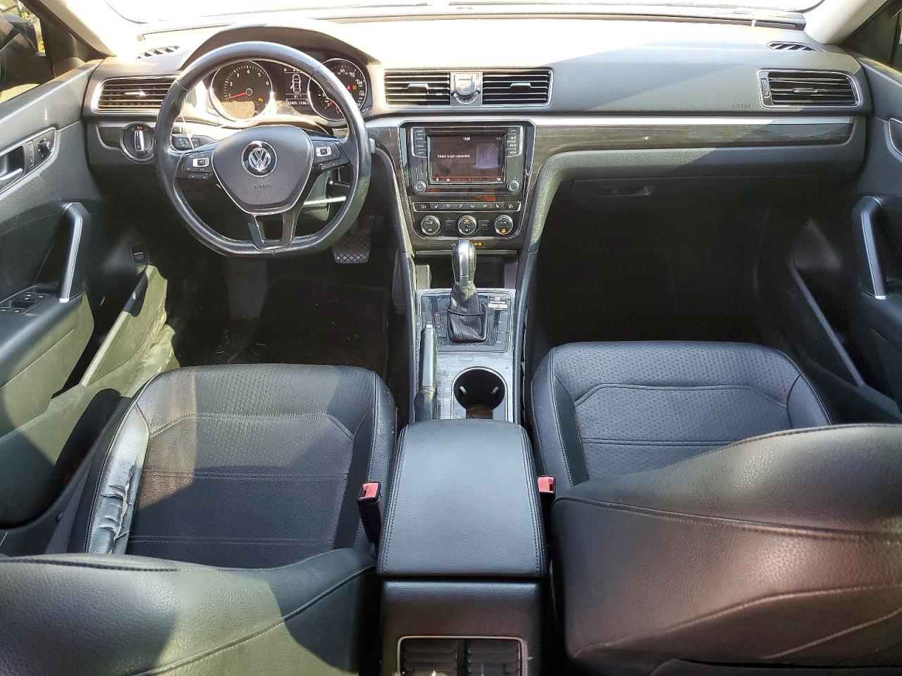 Volkswagen Passat Se