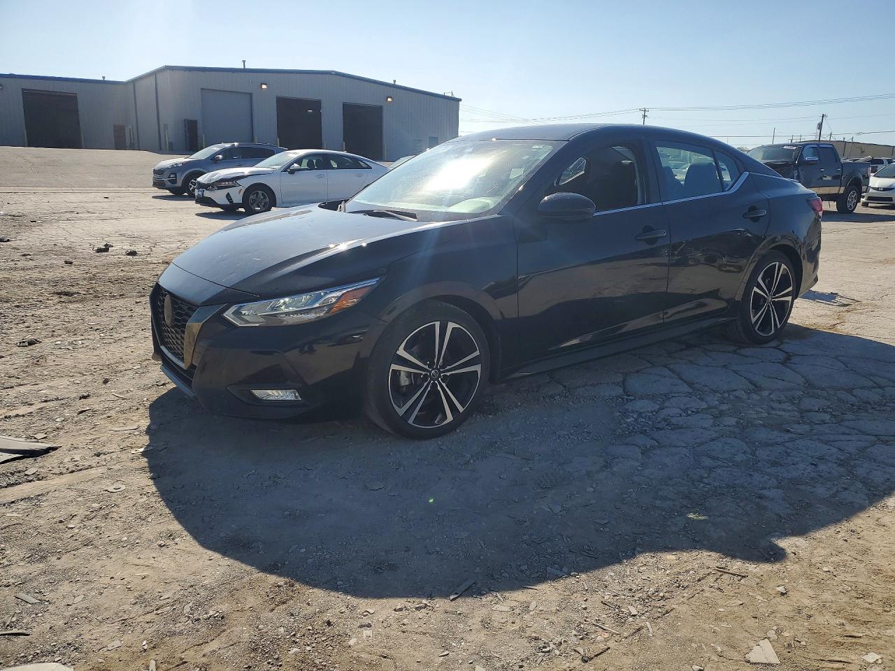 Salvage Nissan Sentra Image