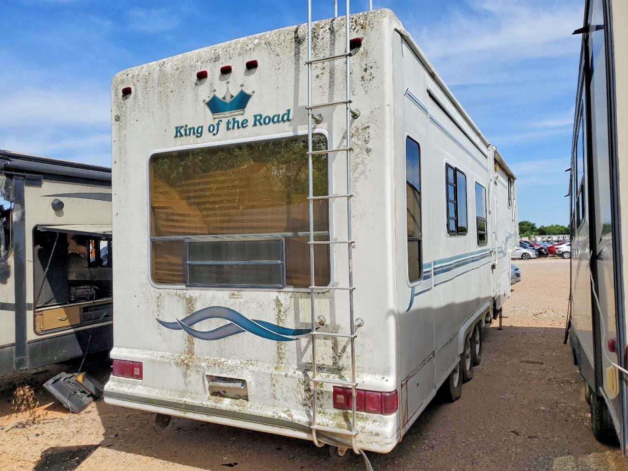 King Of The Road 5th Wheel
