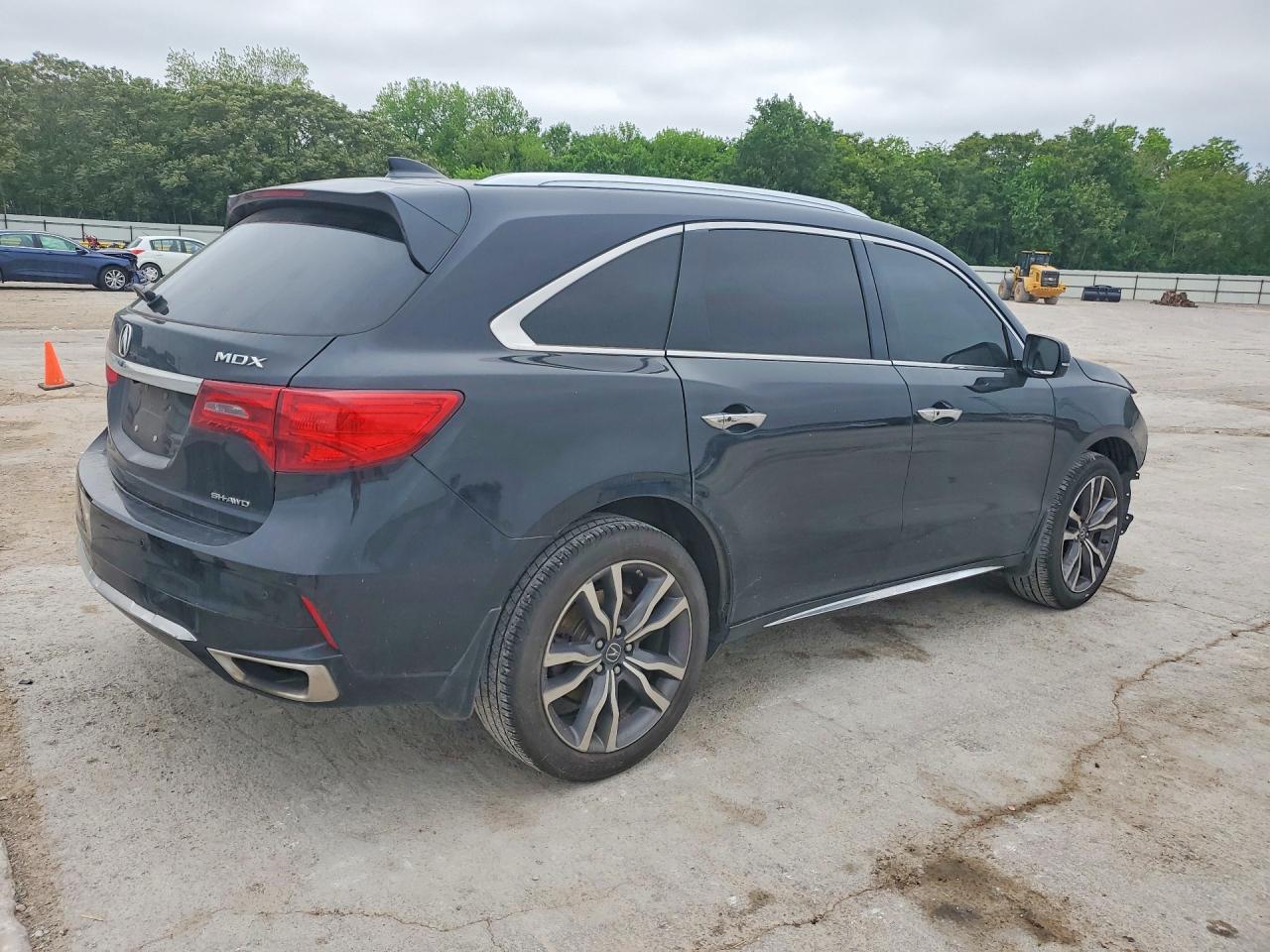 Acura MDX Advance