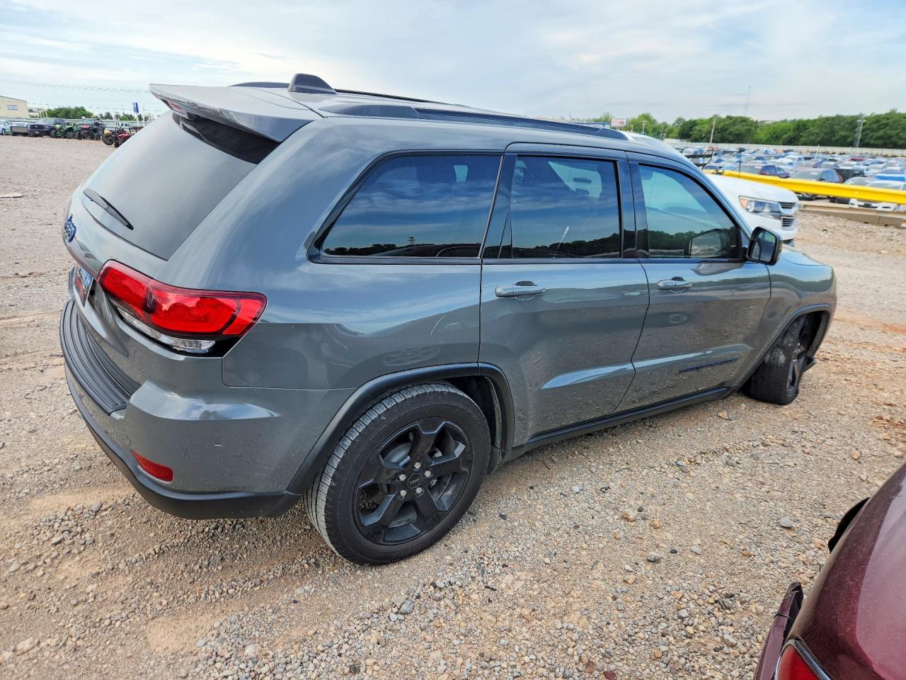 Jeep Cherokee Laredo