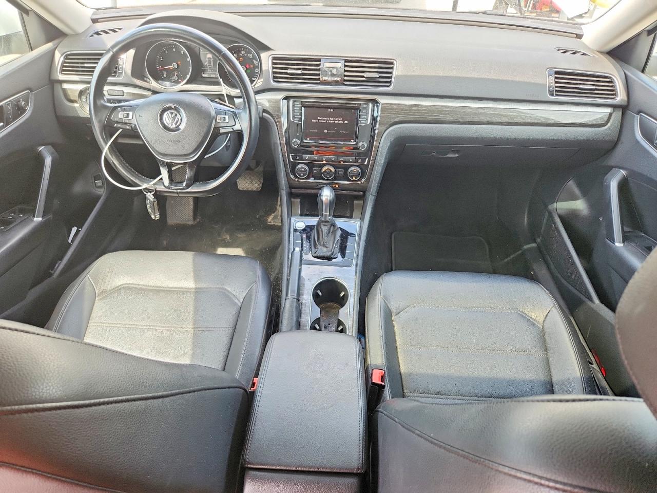 Volkswagen Passat Se