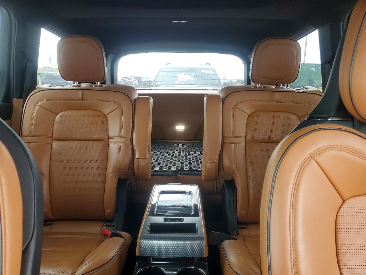 Lincoln Aviator Black Label Grand Touring