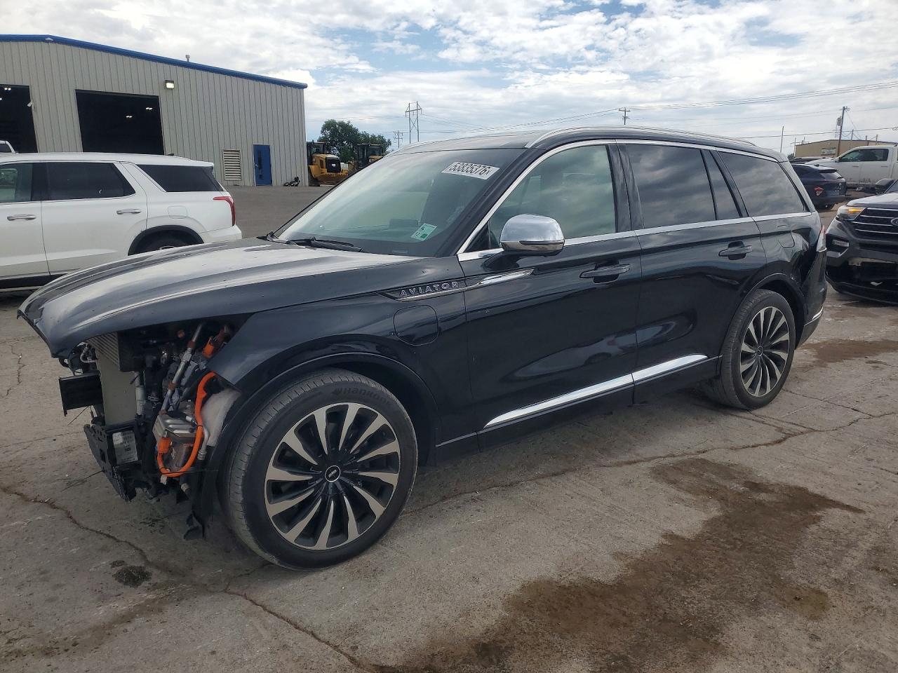 Salvage Lincoln Aviator Image
