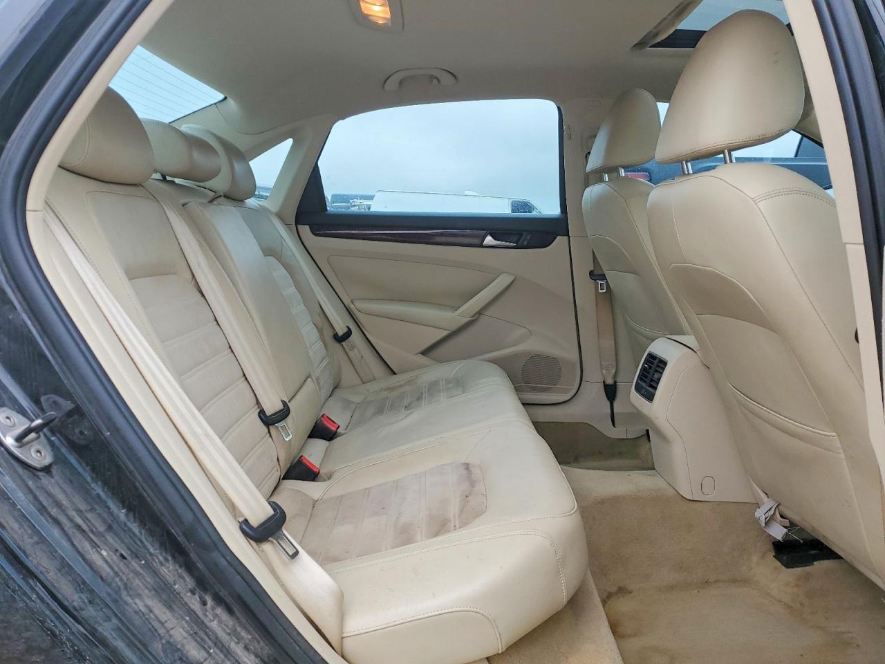 Volkswagen Passat Sel