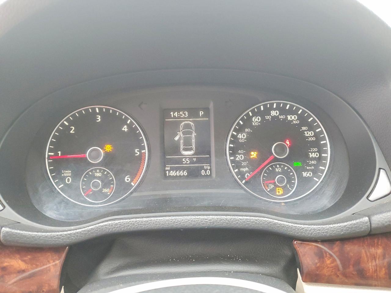 Volkswagen Passat Sel