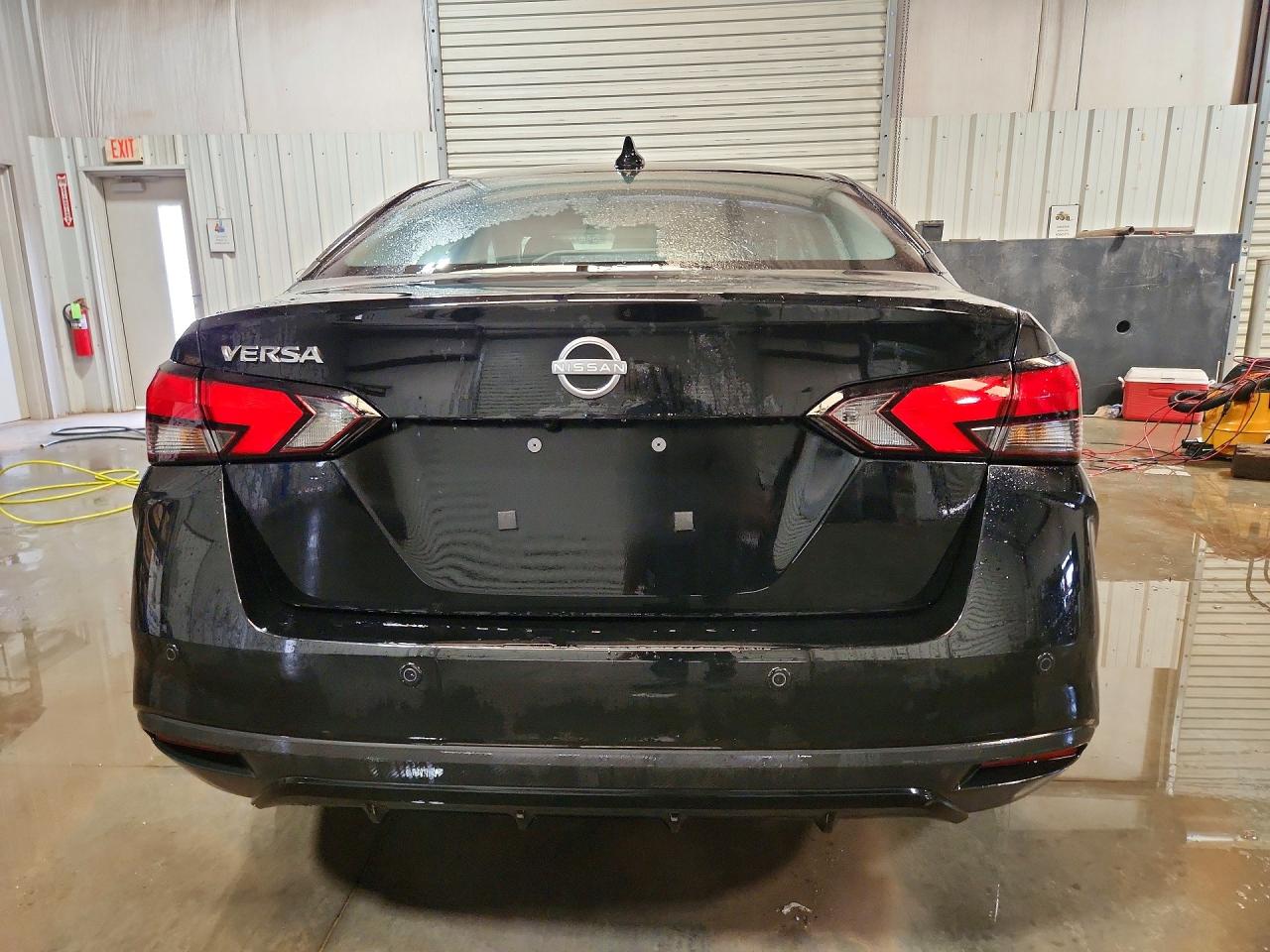 Nissan Versa Sv