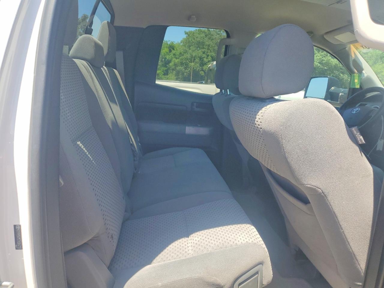 Toyota Tundra Double Cab Sr5