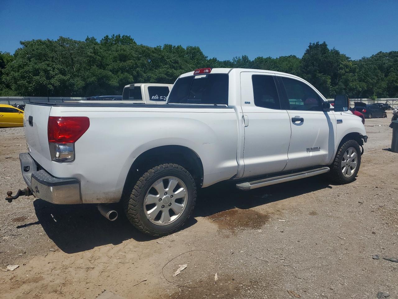 Toyota Tundra Double Cab Sr5