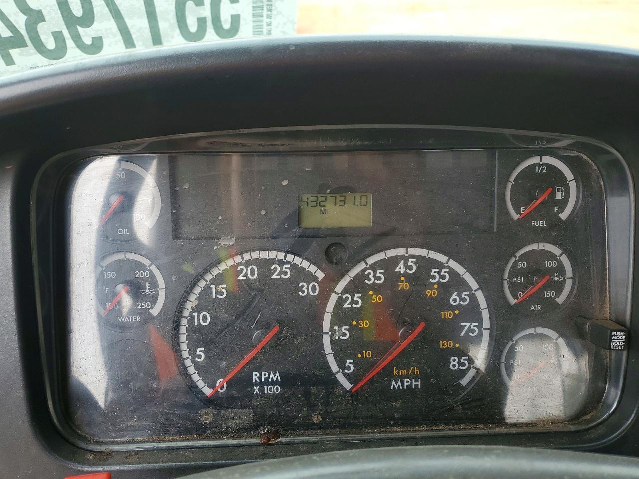 Freightliner M2