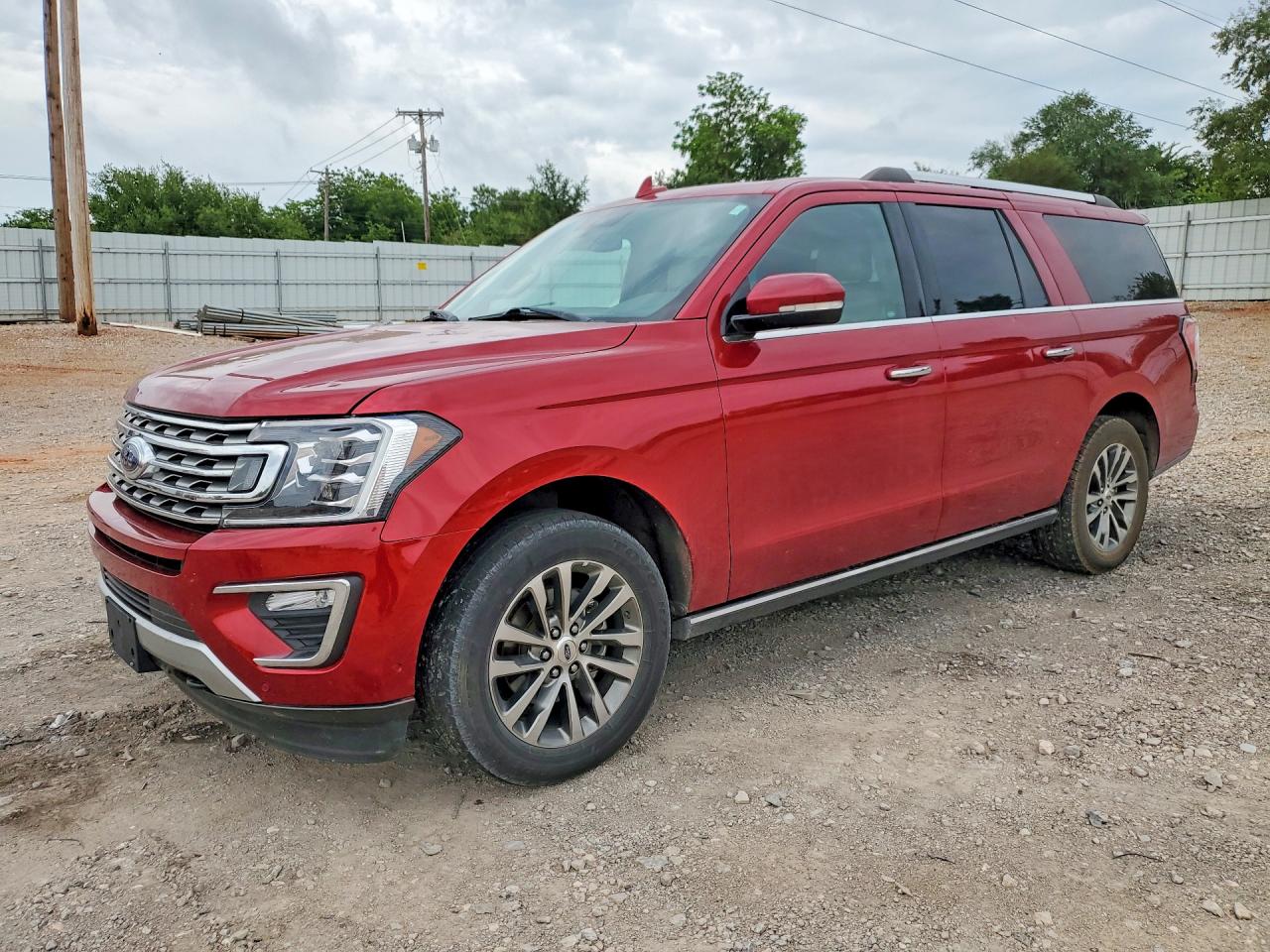Salvage Ford Expedition Image