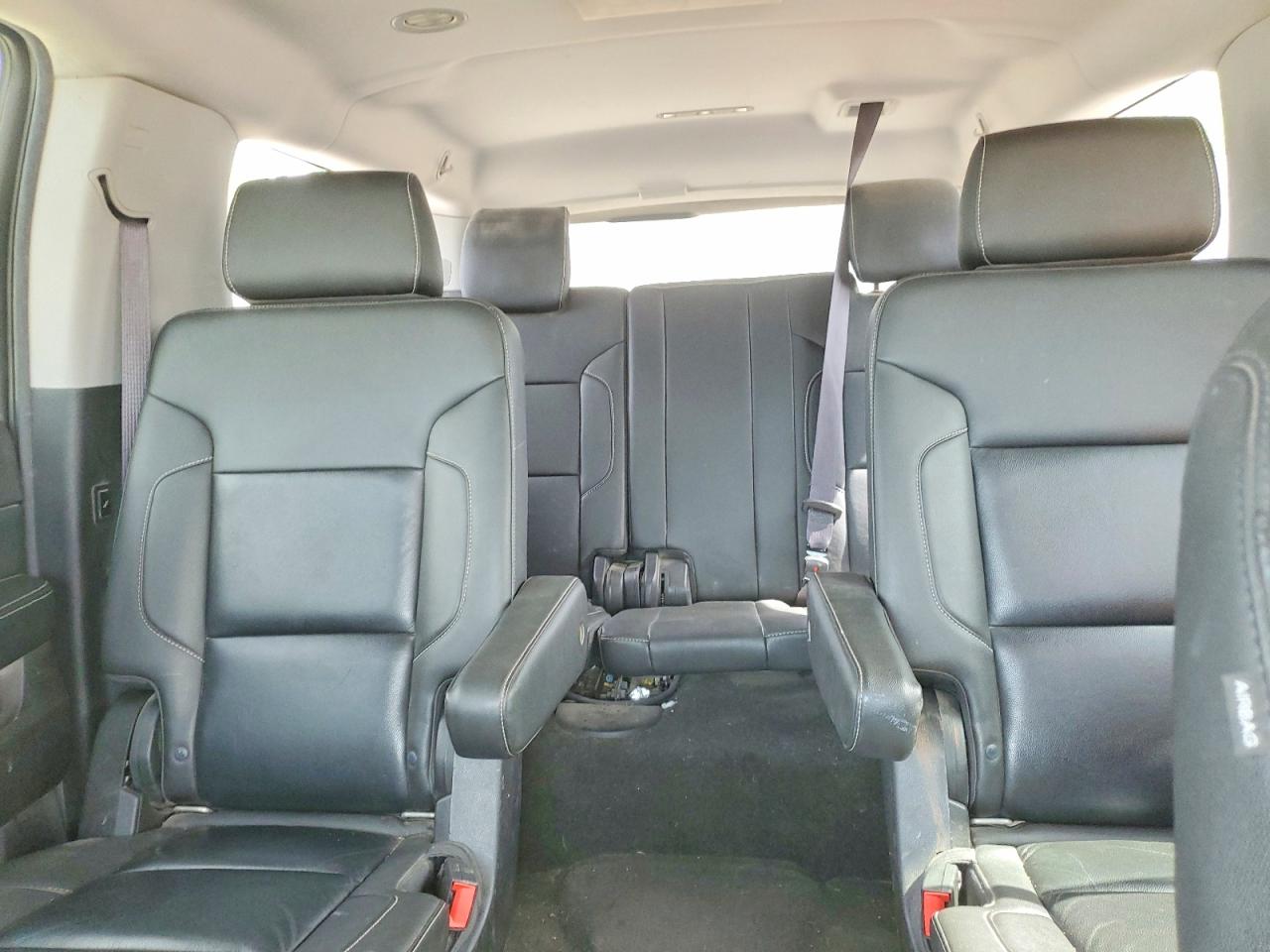 Chevrolet Suburban C1500 Lt