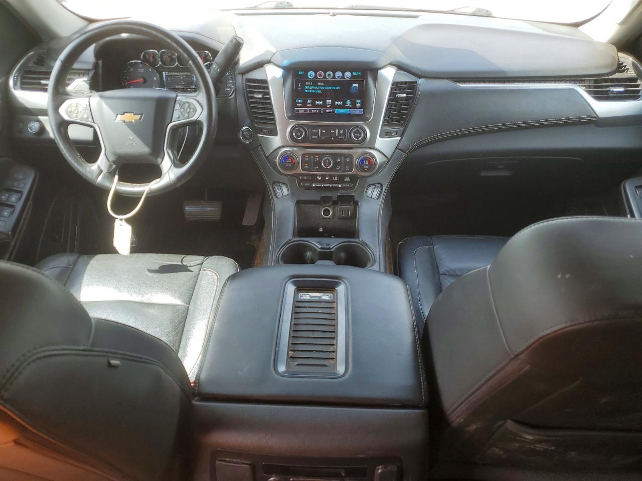 Chevrolet Suburban C1500 Lt