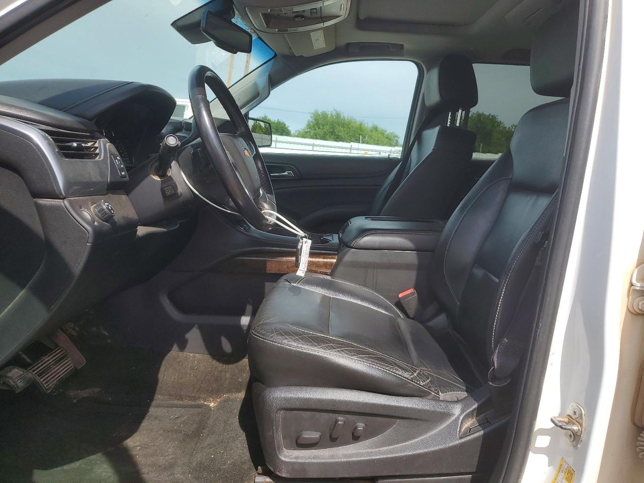 Chevrolet Suburban C1500 Lt