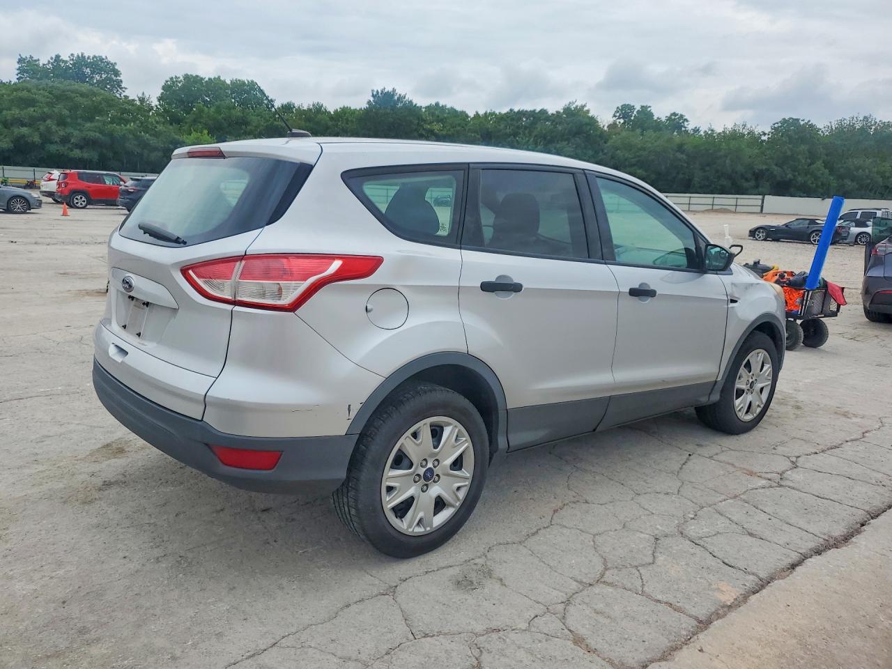 Ford Escape S