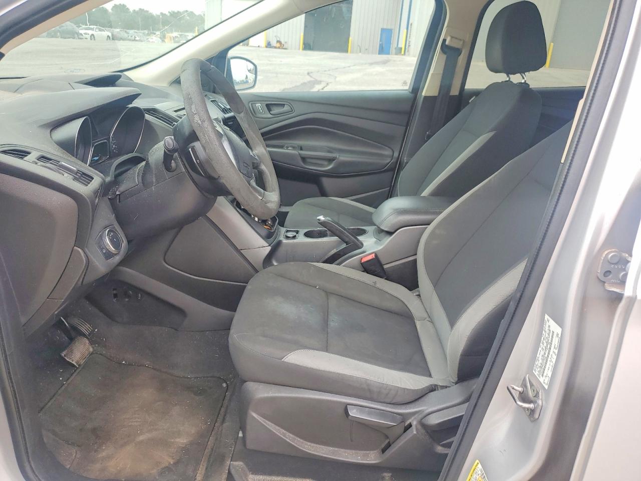 Ford Escape S
