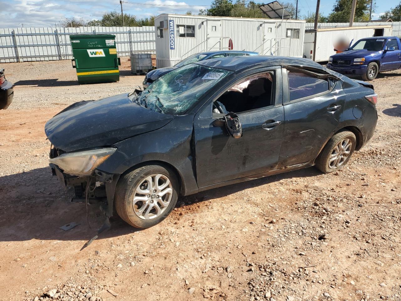Salvage Toyota Yaris Image