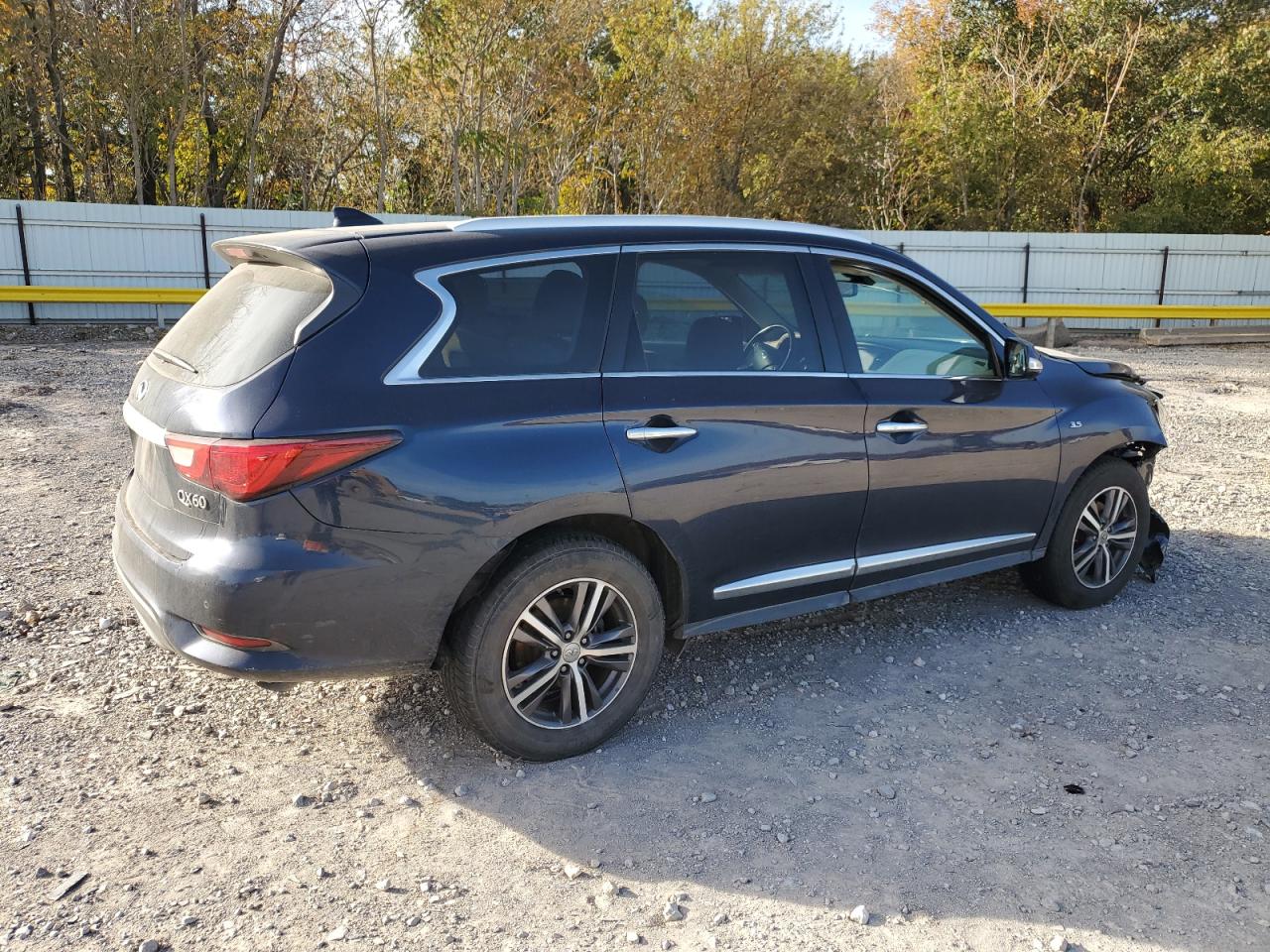 INFINITI Qx