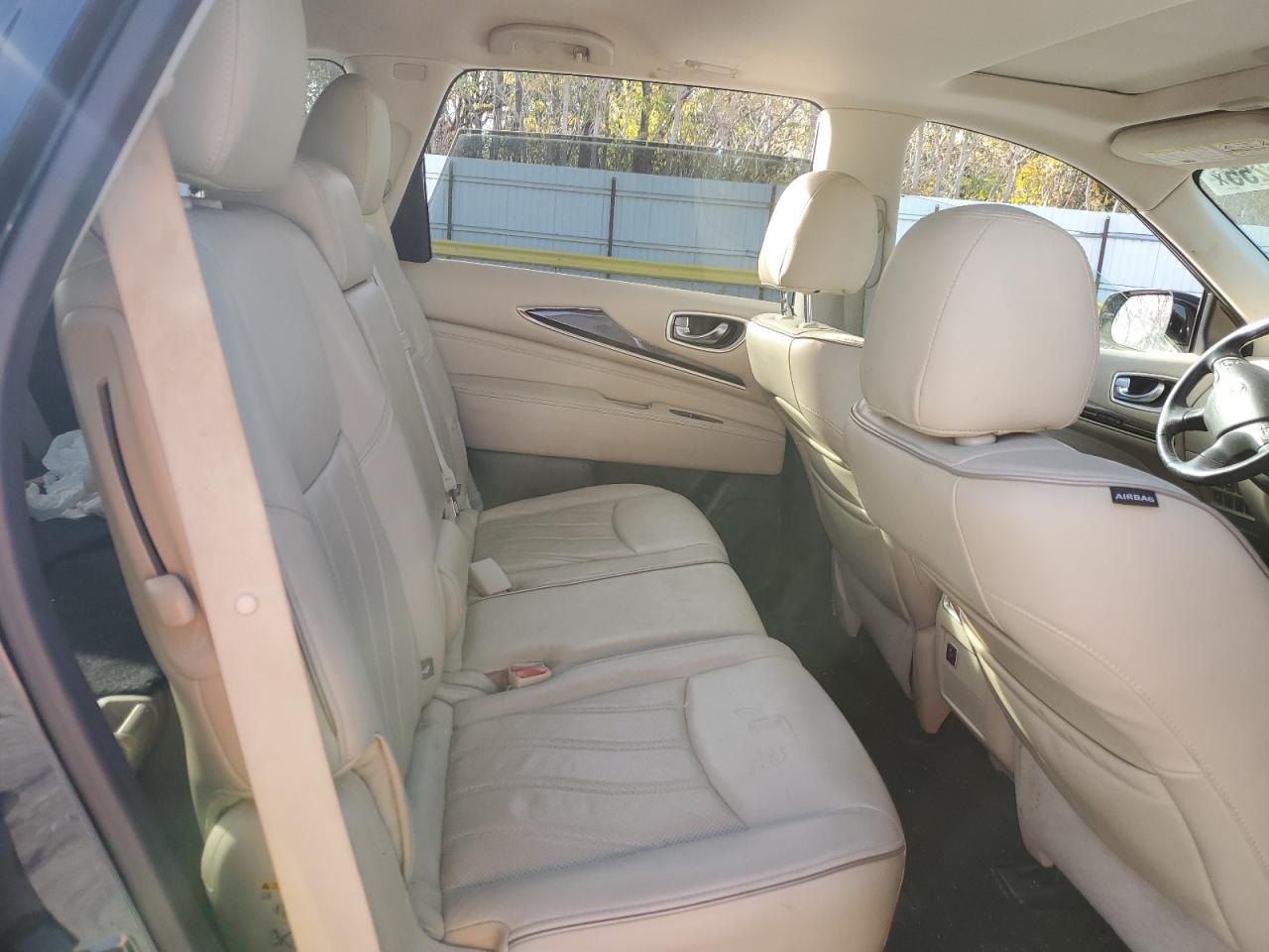 INFINITI Qx
