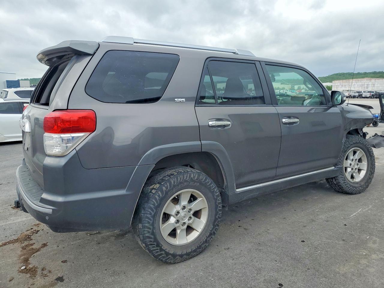 Toyota 4Runner Sr5
