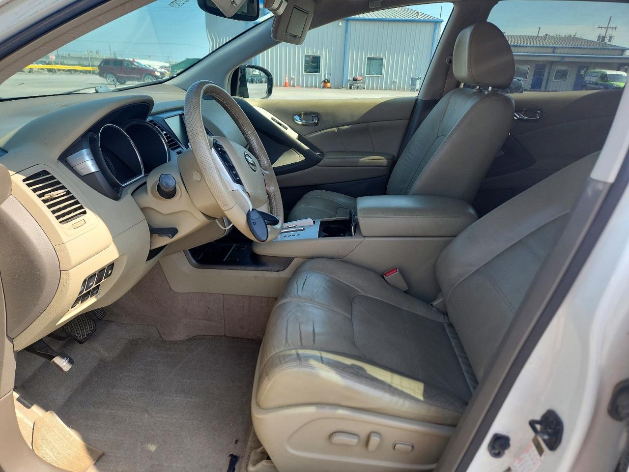 Nissan Murano S