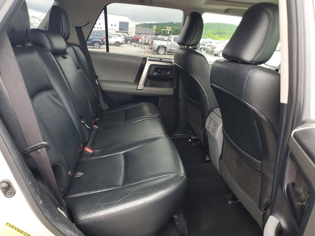 Toyota 4Runner Sr5