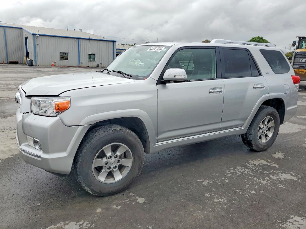 Salvage Toyota 4Runner Image