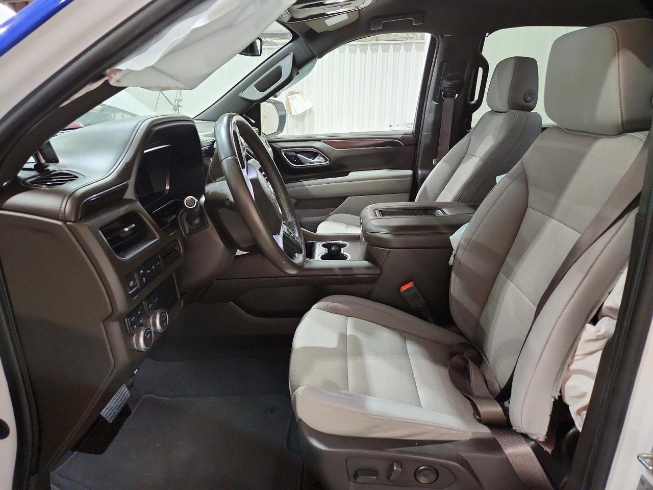 Salvage GMC Yukon Image