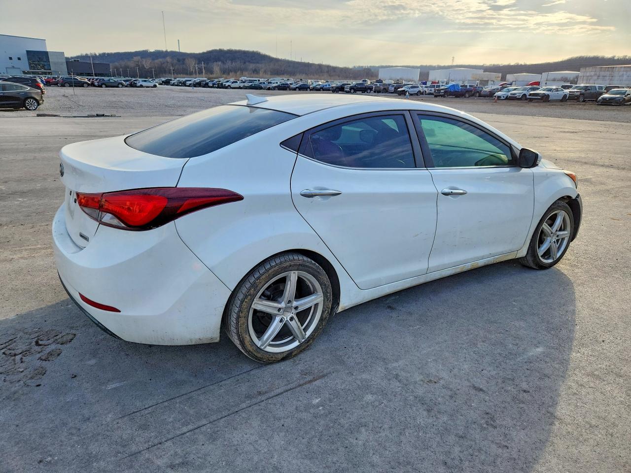 Hyundai ELANTRA Limited