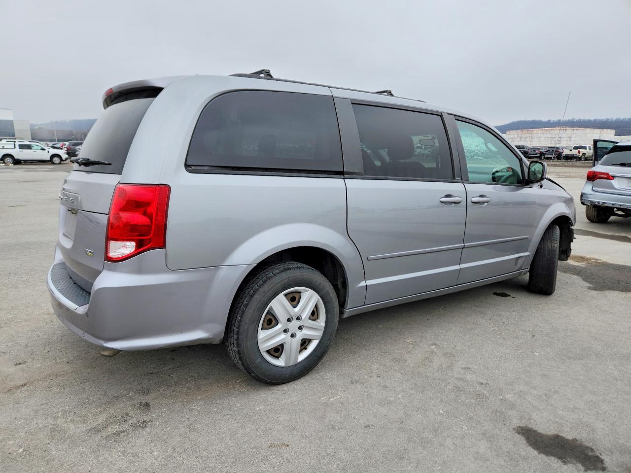 Dodge Caravan Sxt