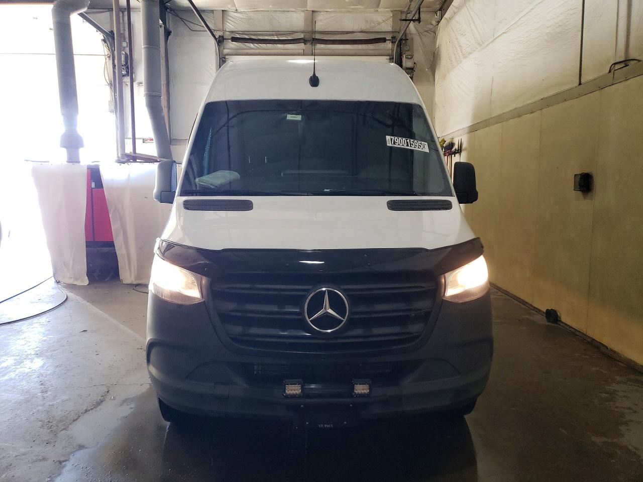 Mercedes-Benz Sprinter 2500