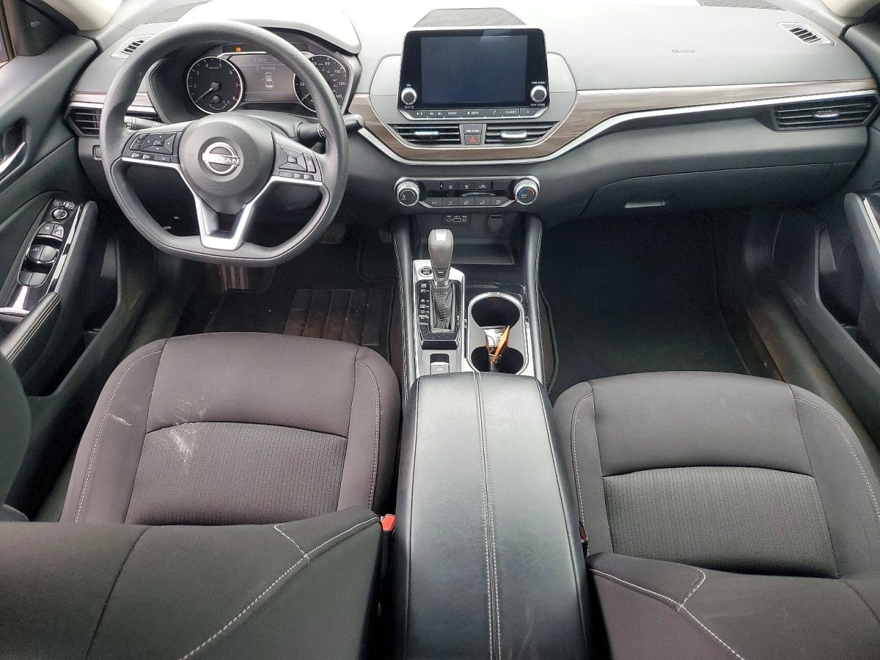 Nissan Altima Sv