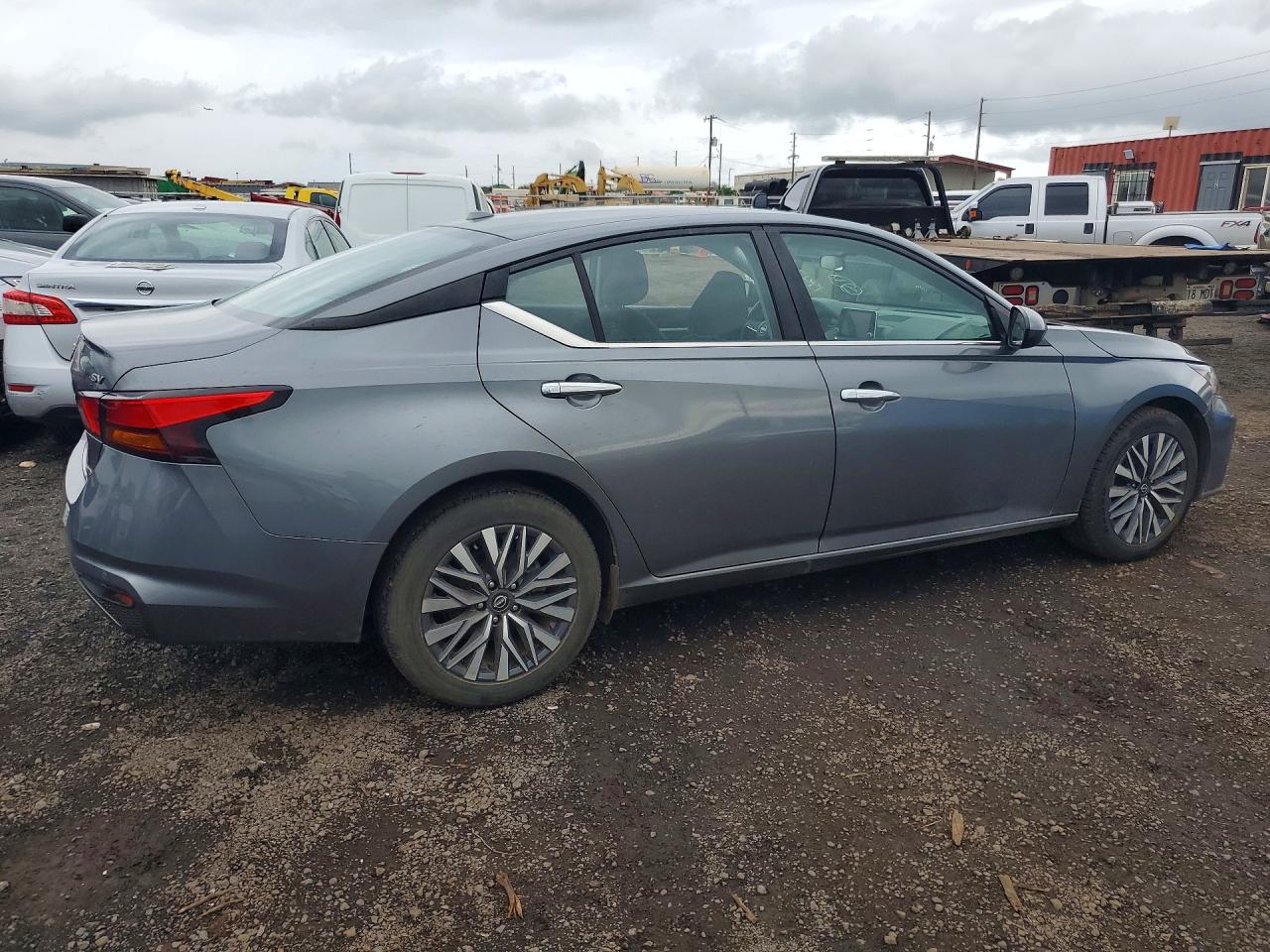 Nissan Altima Sv