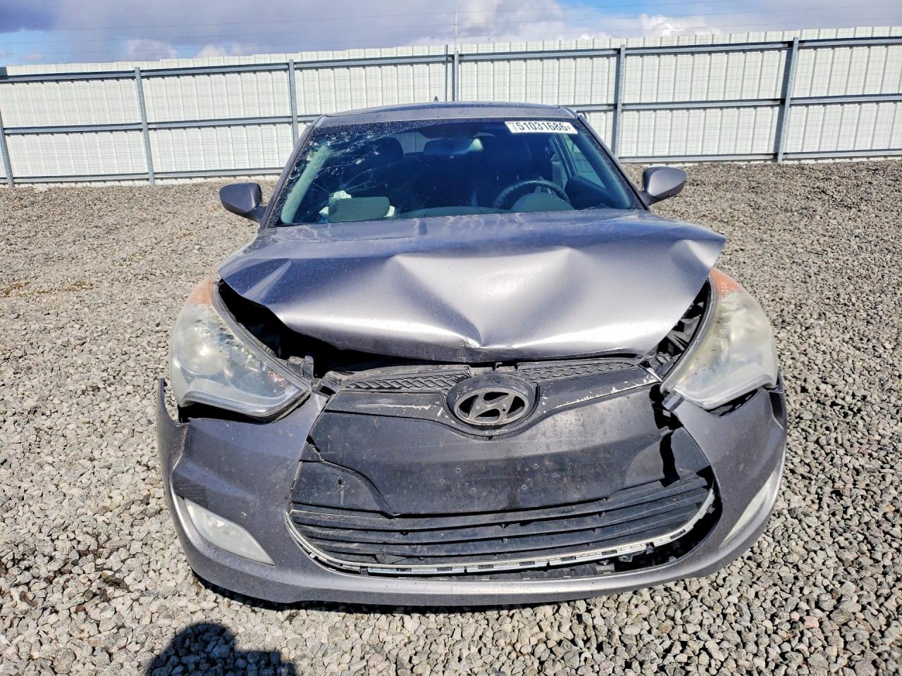 Hyundai VELOSTER Base
