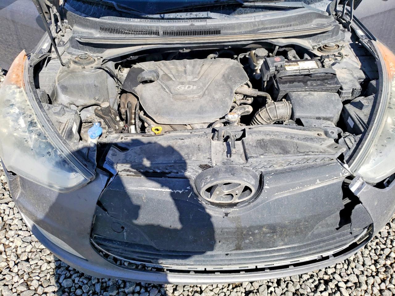 Hyundai VELOSTER Base