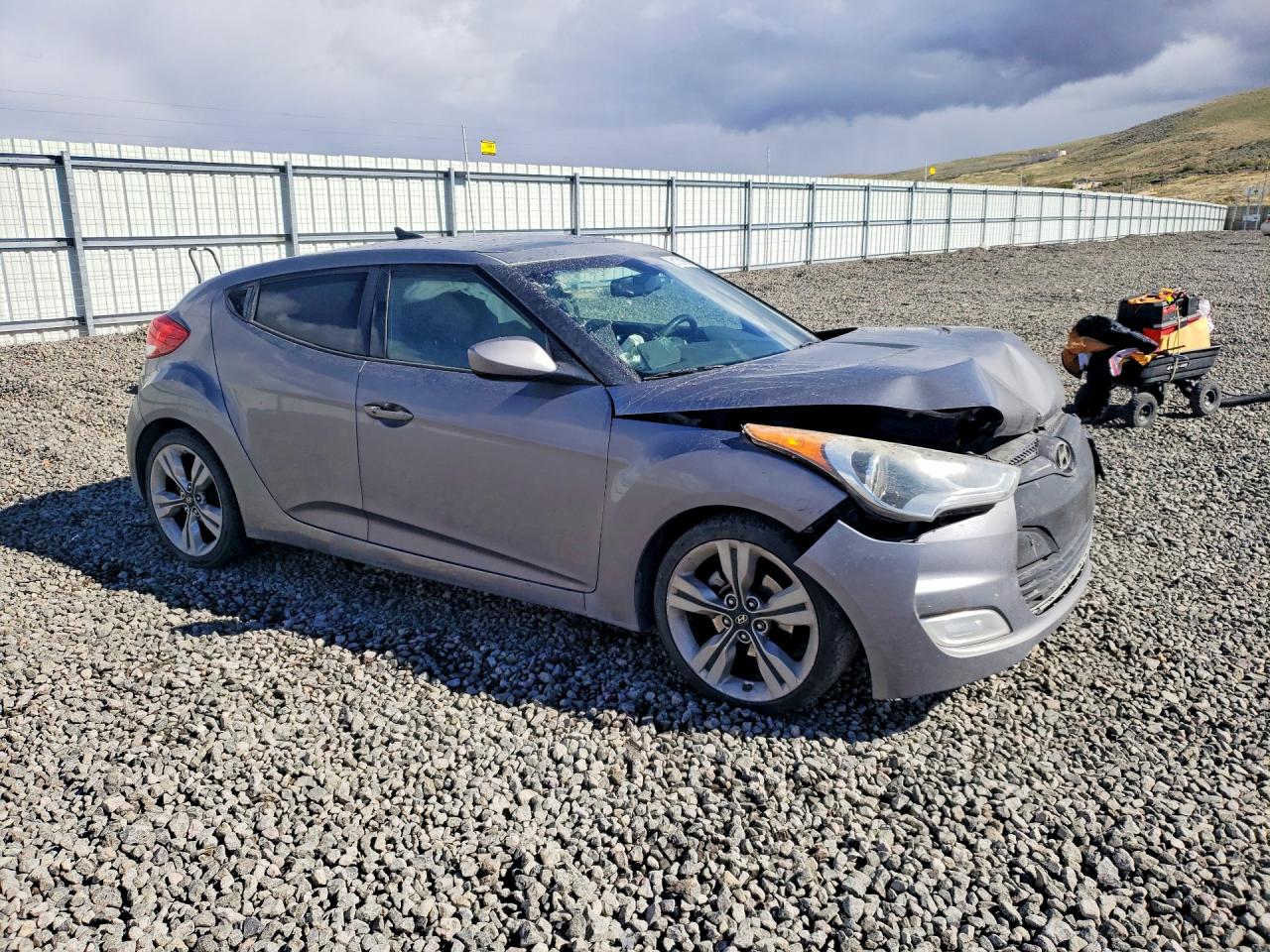 Hyundai VELOSTER Base