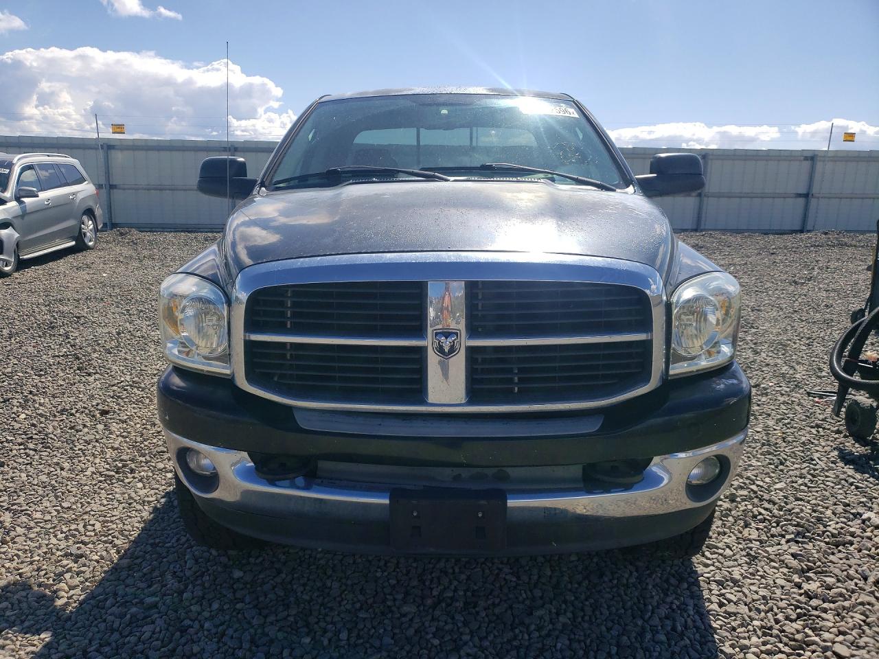 Dodge Ram 2500 St