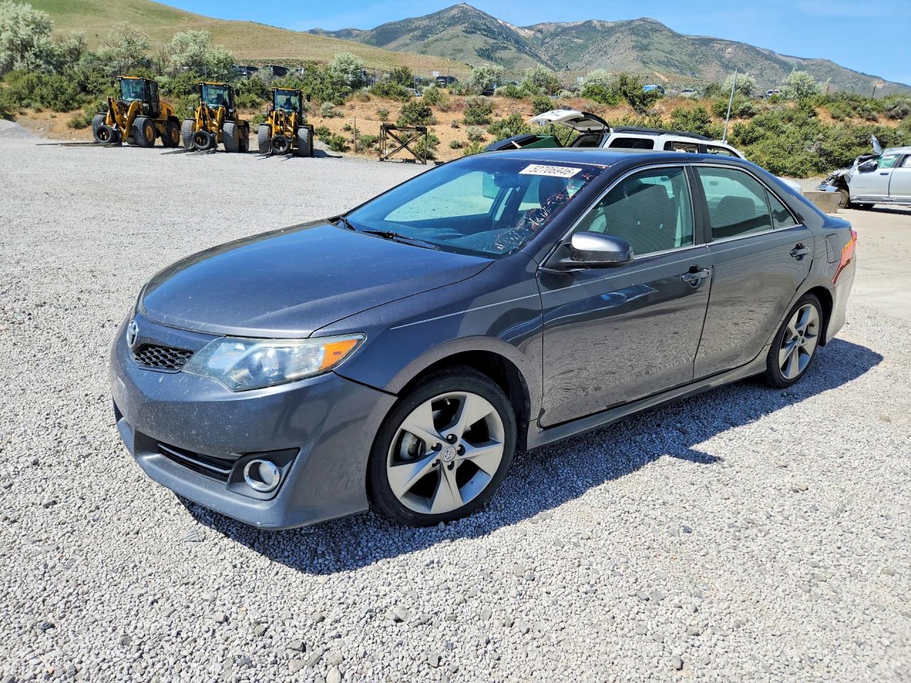 Salvage Toyota Camry Image