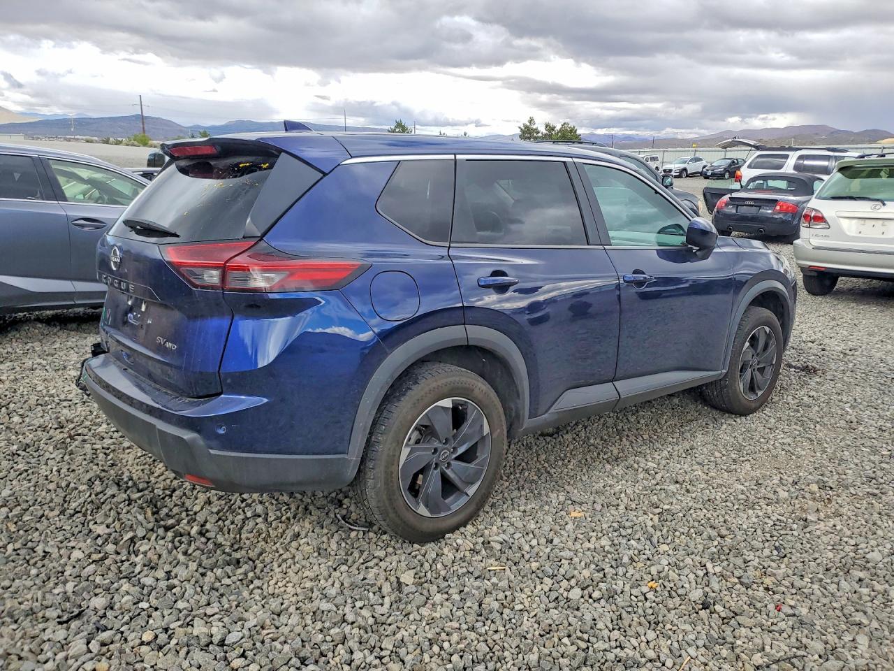 Nissan Rogue Sv